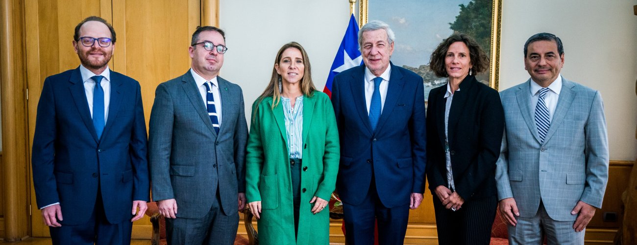 Canciller Alberto van Klaveren se reúne con el Comité Representativo de las Entidades Judías de Chile