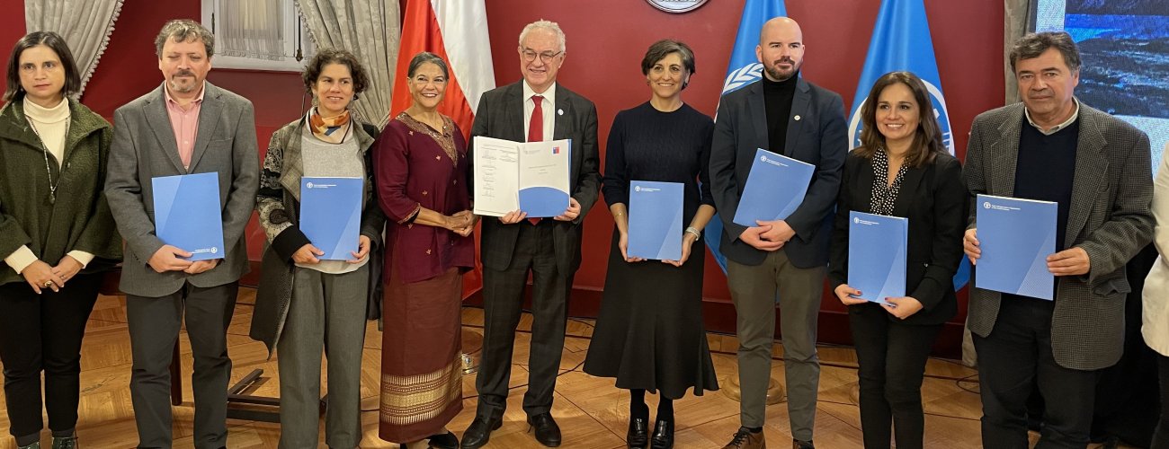Subsecretaria Gloria de la Fuente participa en firma Marco Programación País Chile de la FAO