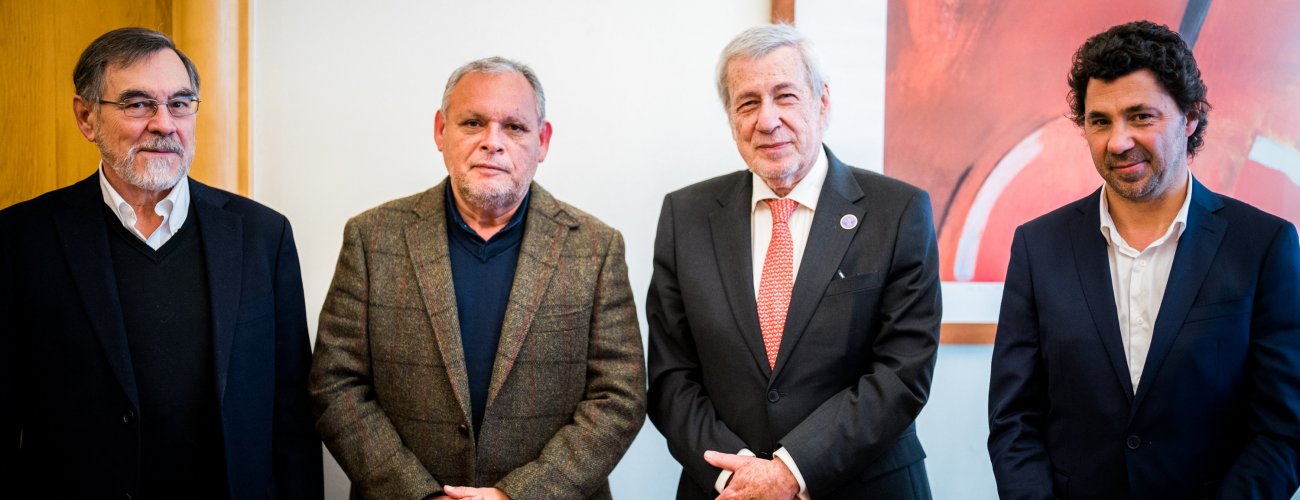 Canciller se reúne con gobernador regional de Valparaíso