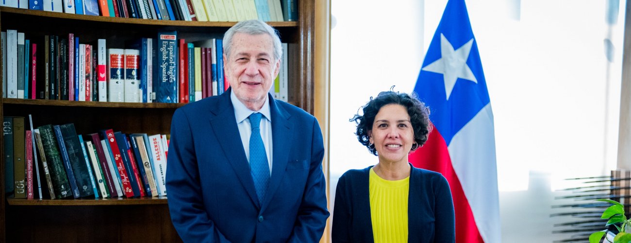 Canciller Alberto van Klaveren se reúne con Directora de InvestChile