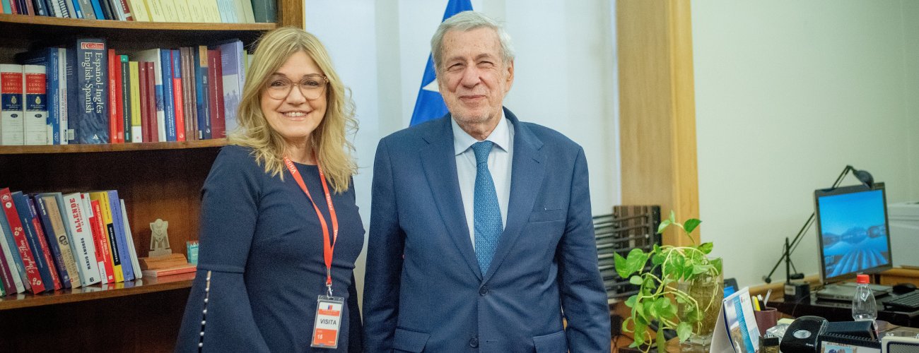 Canciller recibe a investigadora de Max Planck Institute