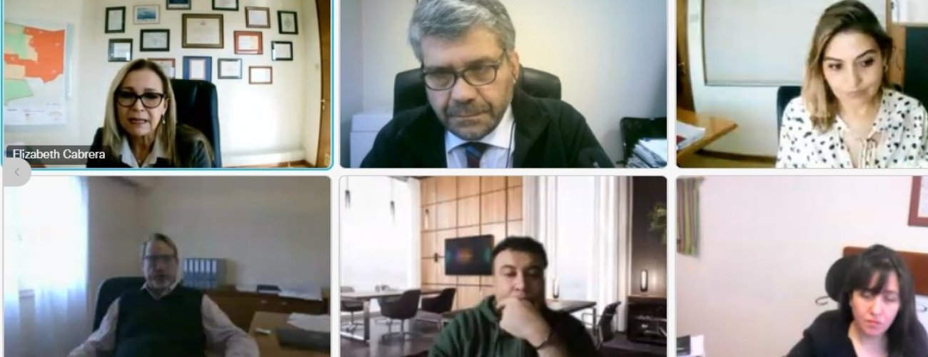Presidentes de Juntas Electorales en el exterior se reúnen con el Servicio Electoral por Plebiscito Constitucional