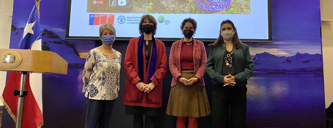 Canciller (s) Ximena Fuentes celebró la implementación de políticas de adaptación al cambio climático en Chile