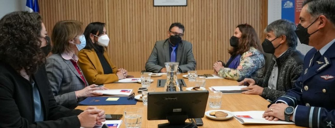 Canciller (s) Ximena Fuentes participa en la Primera Sesión del Consejo de Política Espacial