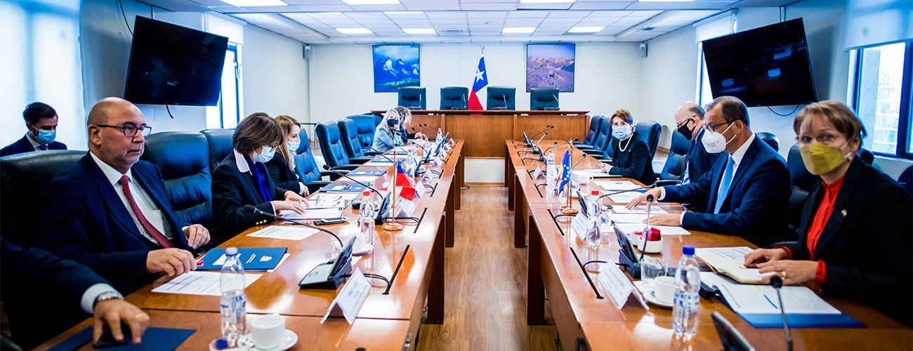 Chile y Rumania sostienen III Reunión de Consultas Políticas