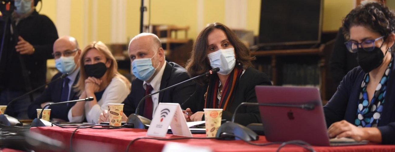 Ministra Antonia Urrejola expone sobre el Acuerdo de Escazú en sesión conjunta de las comisiones de Relaciones Exteriores y Medio Ambiente del Senado