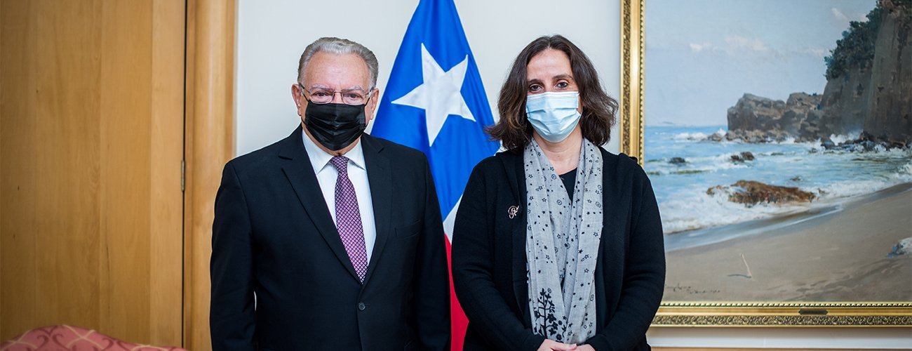 Ministra Antonia Urrejola se reúne con Representante Especial Conjunto del ACNUR y OIM para los Refugiados y Migrantes Venezolanos