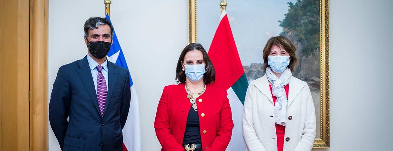 Ministra y Subsecretaria reciben en audiencia al Encargado de Negocios de Emiratos Árabes Unidos