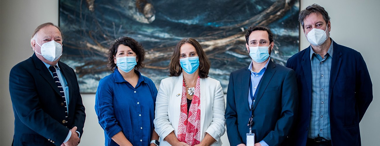 Viaje hacia un Chile de otro tiempo: Ministra Antonia Urrejola inaugura inédita exposición virtual con postales patrimoniales del siglo XX