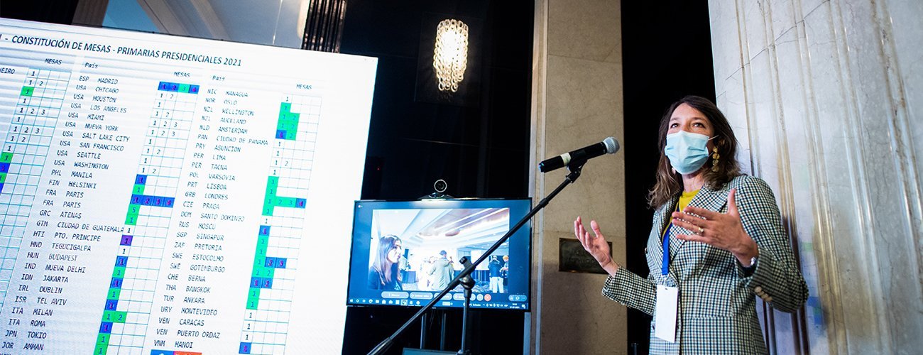 Canciller (s) Carolina Valdivia da inicio a las votaciones de chilenos en el exterior