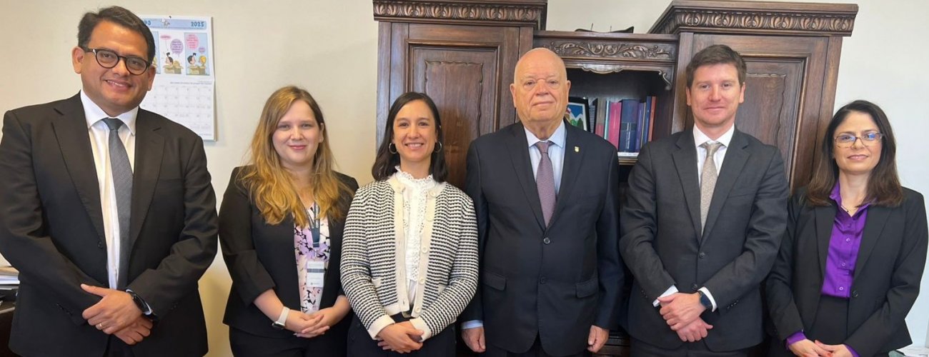 Cancillería participa en distintas actividades durante la visita oficial de juez de la Corte Interamericana de Derechos Humanos