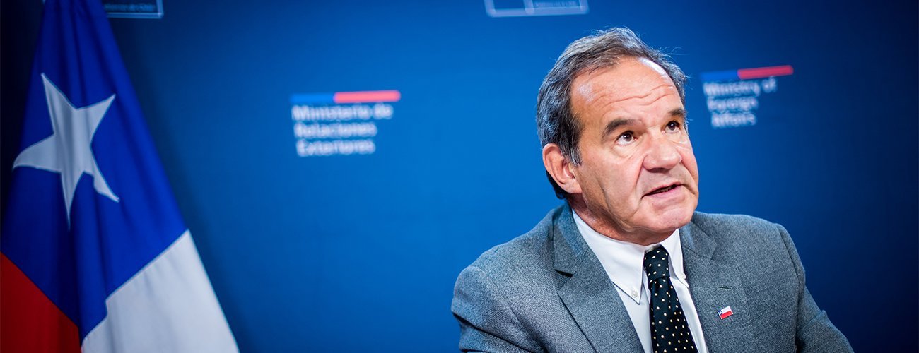 Canciller Allamand participa en conferencia sobre el cambio climático