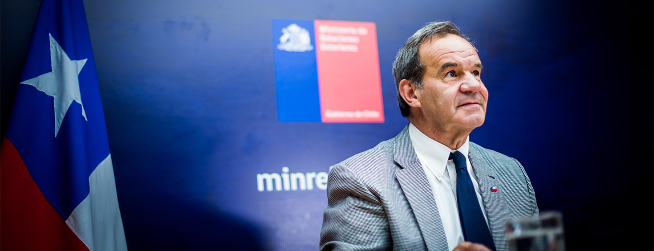 Ministro Allamand participa en Comisión de RR.EE. de la Cámara de Diputados