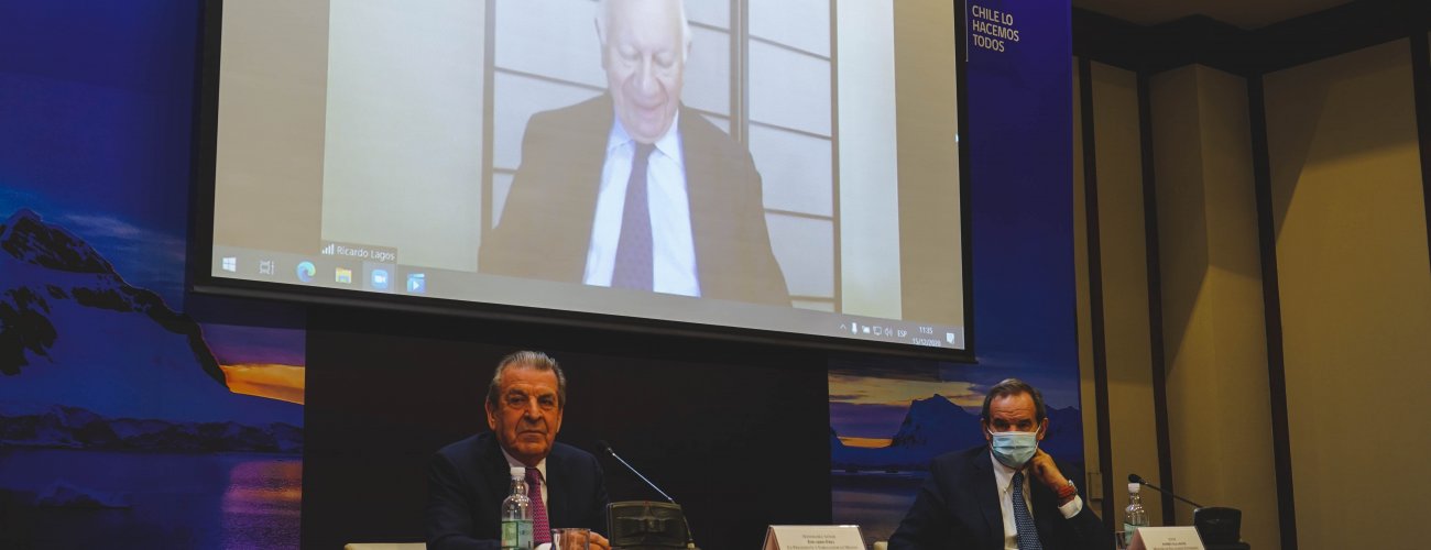 Canciller Allamand junto a expresidentes Lagos y Frei encabezan conmemoración de los 50 años de las relaciones diplomáticas entre Chile y China