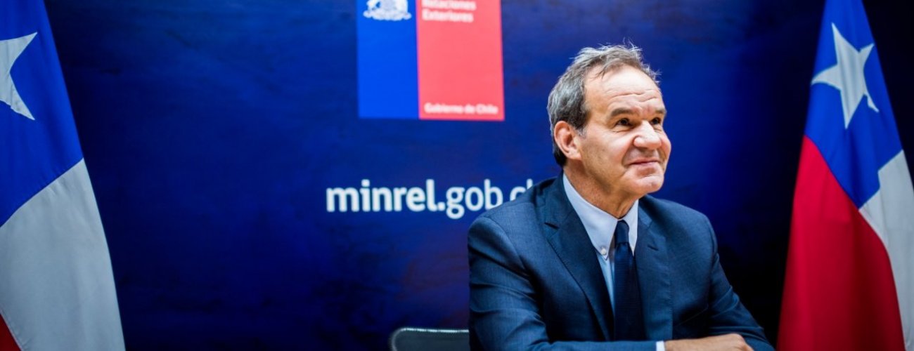 Canciller Allamand: “Chile ha introducido al océano como foco de la discusión climática, como reflejo de nuestras políticas nacionales”