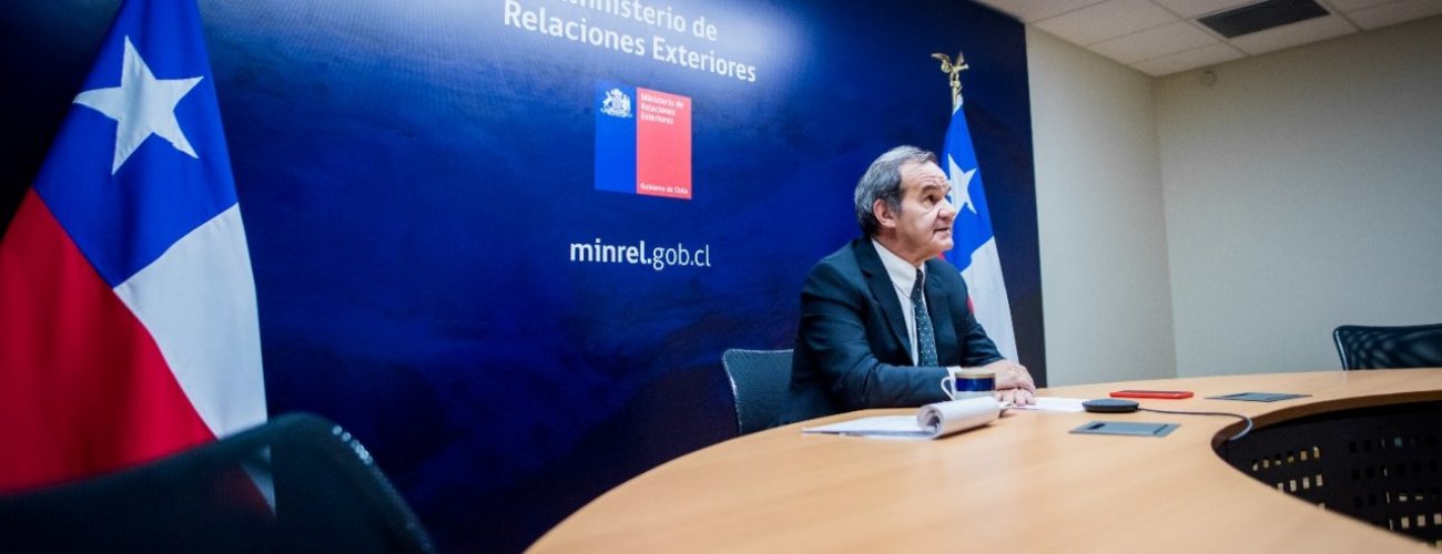 Canciller destaca la consolidación de la Política Antártica Nacional durante 2020 en las Jornadas Chilenas de Derecho Antártico