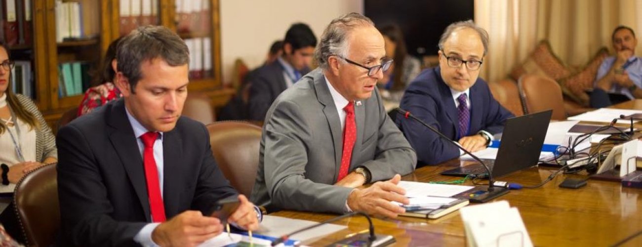 Canciller asiste a la Comisión de Relaciones Exteriores de la Cámara de Diputados