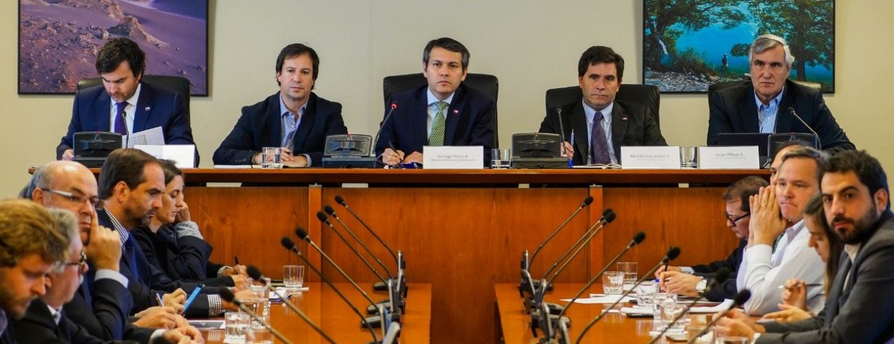 Gobierno convoca a mesa público-privada para abordar la situación de las exportaciones a raíz del brote de coronavirus