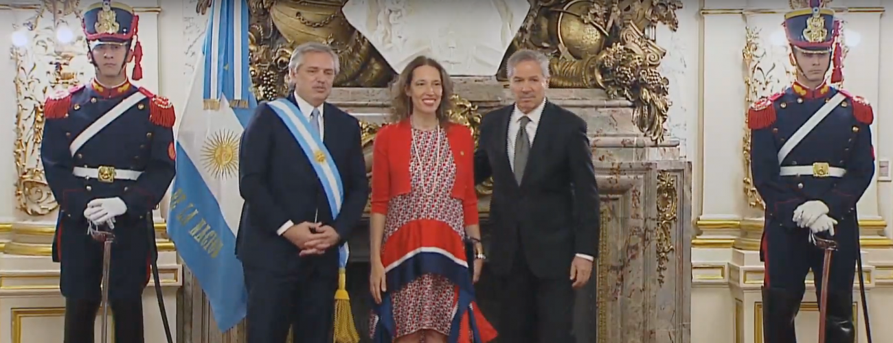 Subsecretaria Carolina Valdivia asiste al cambio de mando presidencial en Argentina