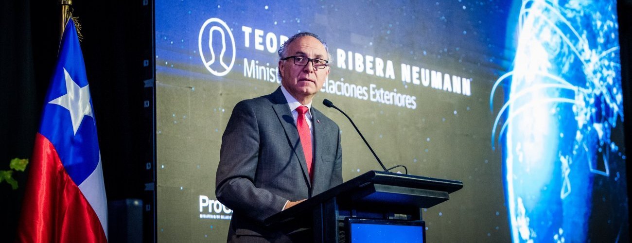 Canciller Ribera inaugura seminario en el 45° aniversario de ProChile y destaca la acelerada apertura comercial del país al mundo
