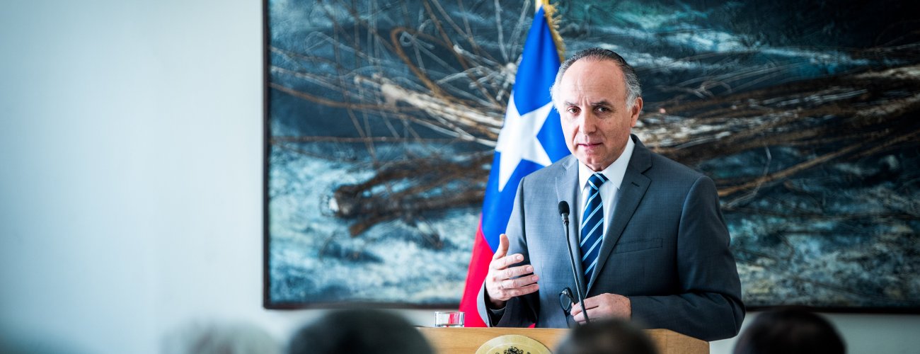 Cancillería presenta prospectiva de los mares de Chile, con una mirada hacia el 2040