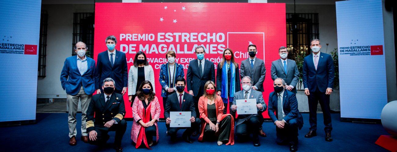 Ministro Allamand destaca el espíritu de innovación y perseverancia a galardonados por el Premio 500 años Estrecho de Magallanes