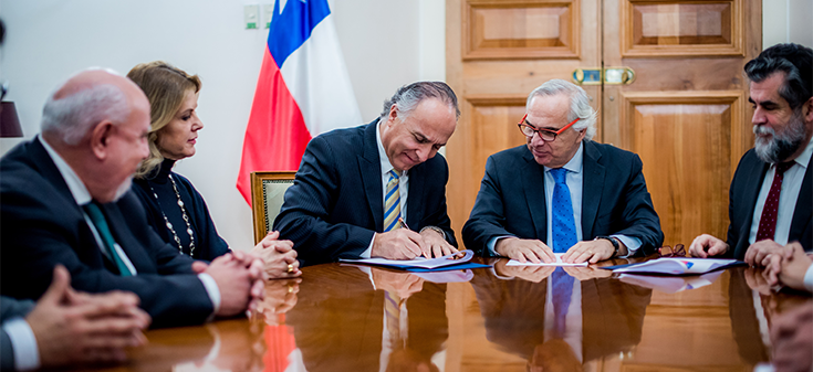 Gobierno y OIM firman memorándum para instalar centro de procesamiento de visados en Lima