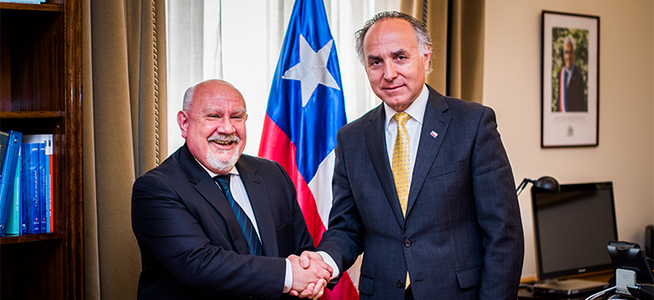 Canciller se reúne con representante regional de la OIM