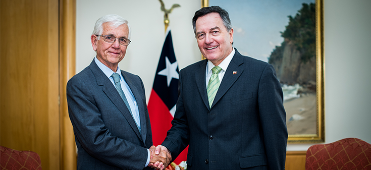 Ministro Ampuero se reúne con Presidente de la SNA