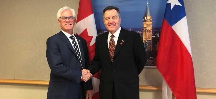 Canciller Ampuero se reúne con Ministro de Comercio Exterior de Canadá