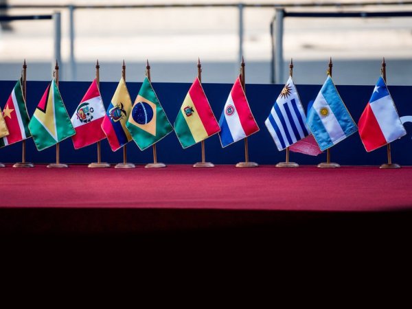 División de Integración Regional Multilateral