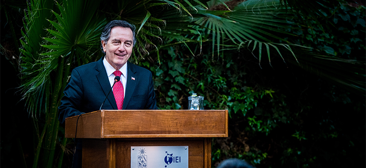 Canciller dicta Clase Magistral en Universidad de Chile
