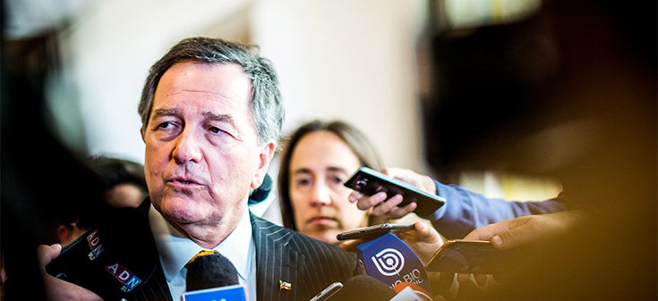 Canciller Ampuero llama al Gobierno de Bolivia a acatar fallo de La Haya