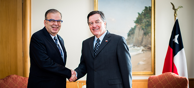Canciller Ampuero se reúne con Representante en Chile de UNICEF, Paolo Mefalopulos