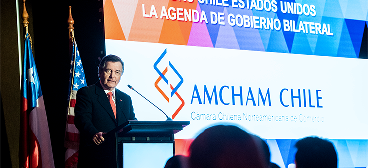 Ministro Ampuero participa en Foro de AmCham y destaca nueva “ubicación geográfica-comercial de Chile en el mundo”