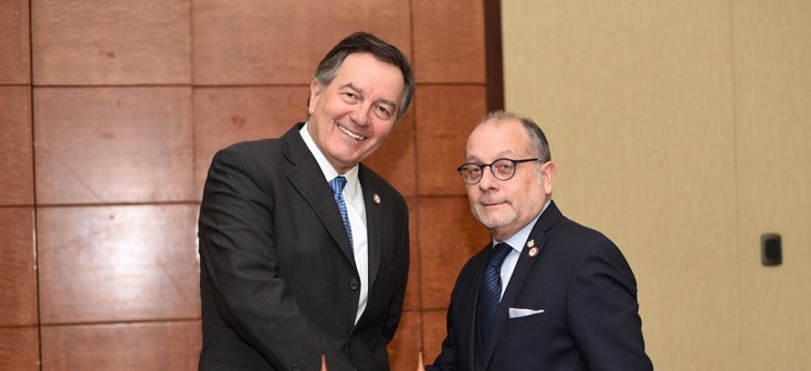 Ministro Ampuero se reúne con el Canciller argentino Jorge Faurie