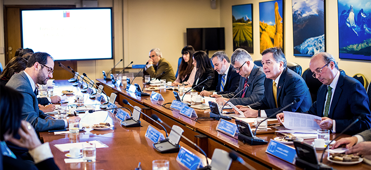 Canciller Ampuero inaugura reunión del capítulo chileno del Foro de Diálogo Estratégico Chile-Argentina 2030