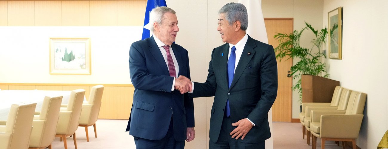 Canciller realiza visita de trabajo en Japón