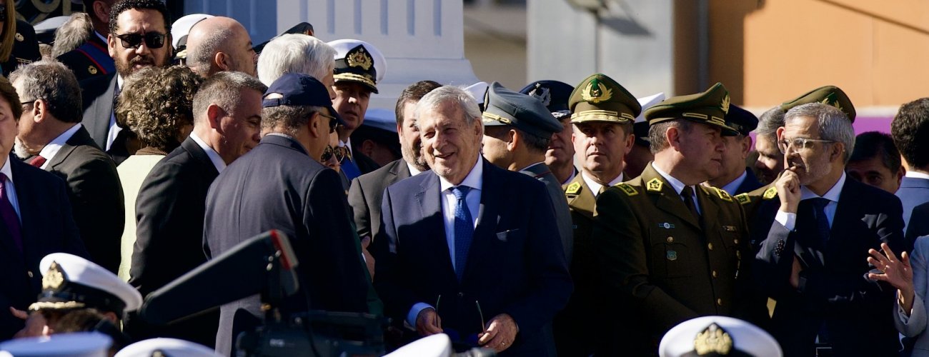 Canciller Alberto van Klaveren participa en la conmemoración del Combate Naval de Iquique y Punta Gruesa