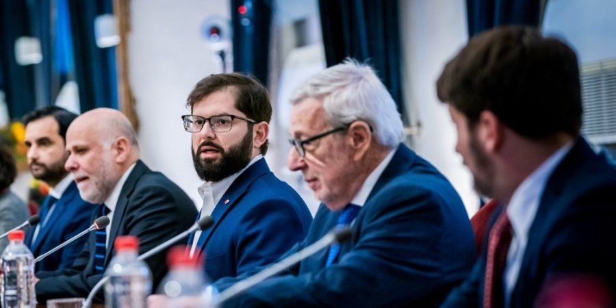 Canciller participa en reunión ampliada con el Rey Felipe y se reúne con su homólogo de Bélgica