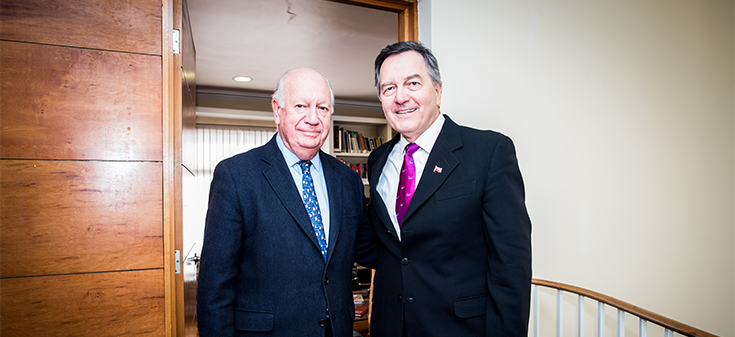 Canciller Ampuero se reunió con el expresidente Ricardo Lagos