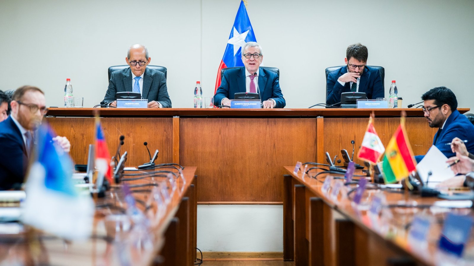 Canciller inaugura reunión del Consejo de Ministros del Sistema de Interconexión Eléctrica Andina