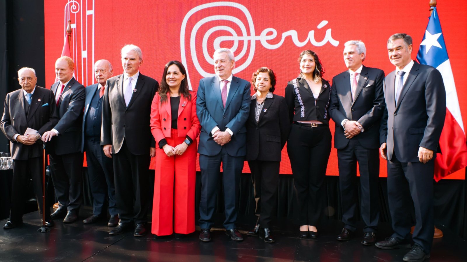 Canciller participa en la conmemoración del aniversario de la independencia del Perú