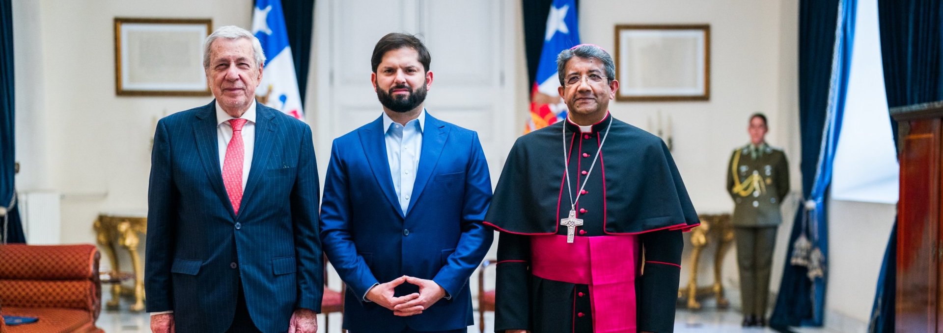 Canciller acompaña al Presidente en recepción de cartas credenciales de nuevas y nuevos embajadores acreditados en Chile