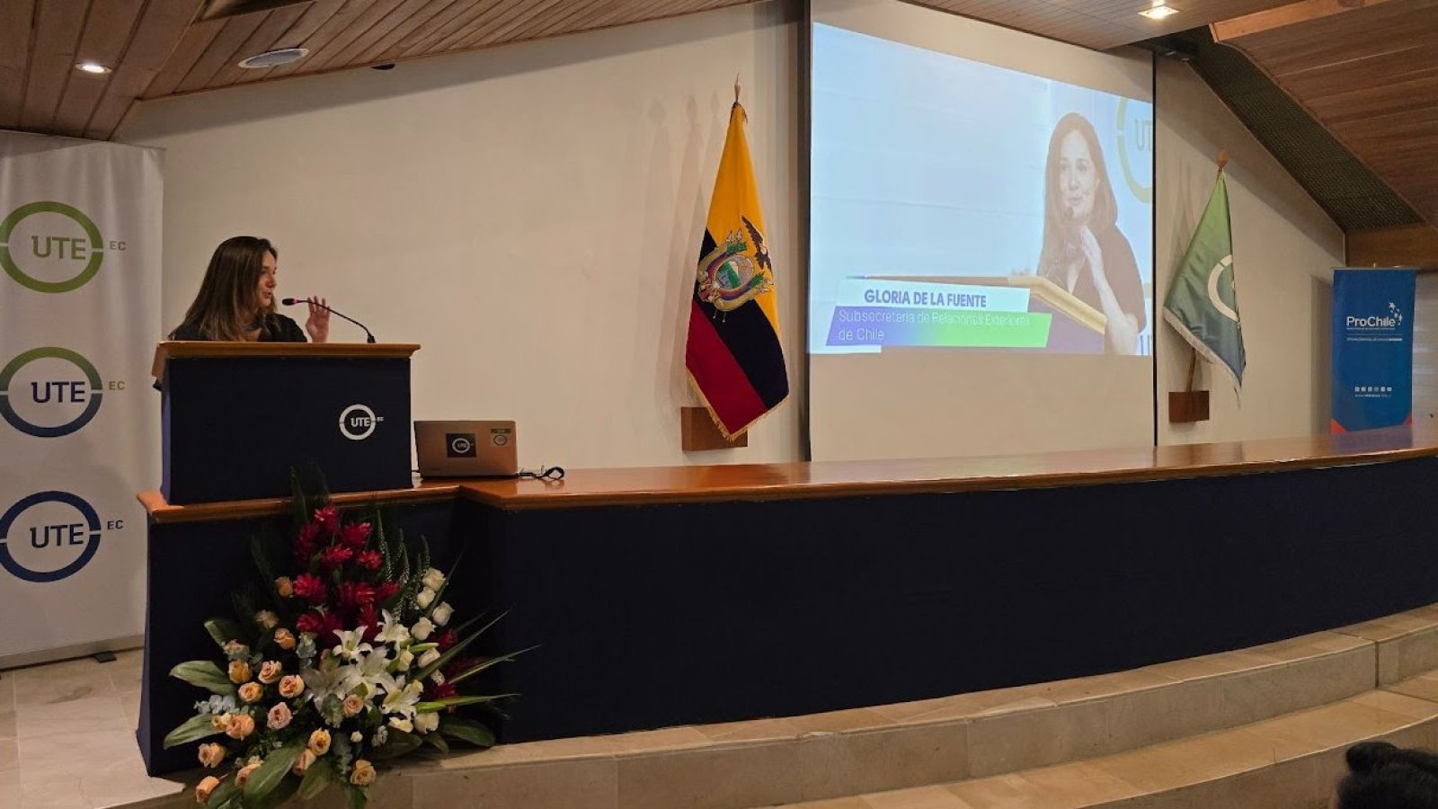 Subsecretaria realiza presentación sobre la Política Exterior Feminista de Chile en Ecuador