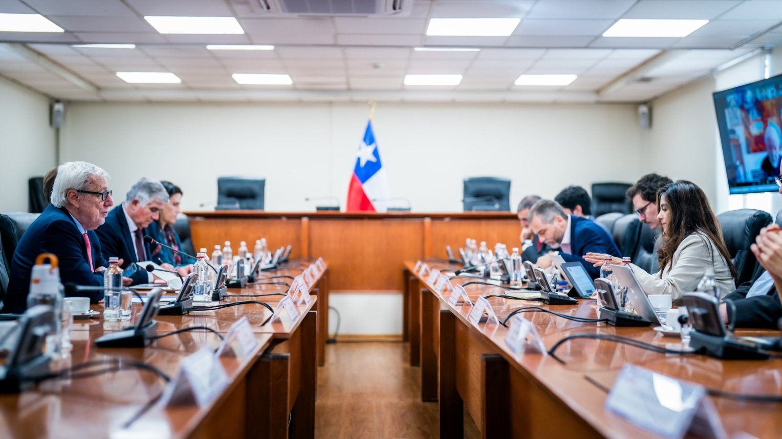 Canciller lidera la sexta reunión público-privado para analizar medidas comerciales anunciadas por Estados Unidos