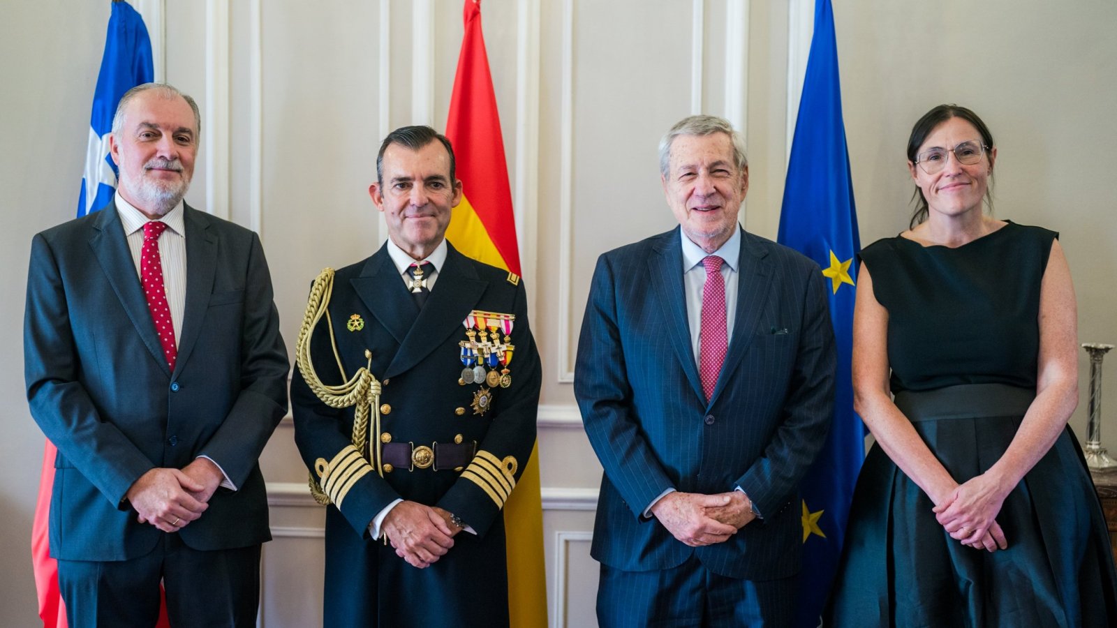 Canciller y subsecretarias participan en la celebración por el Día Nacional de España