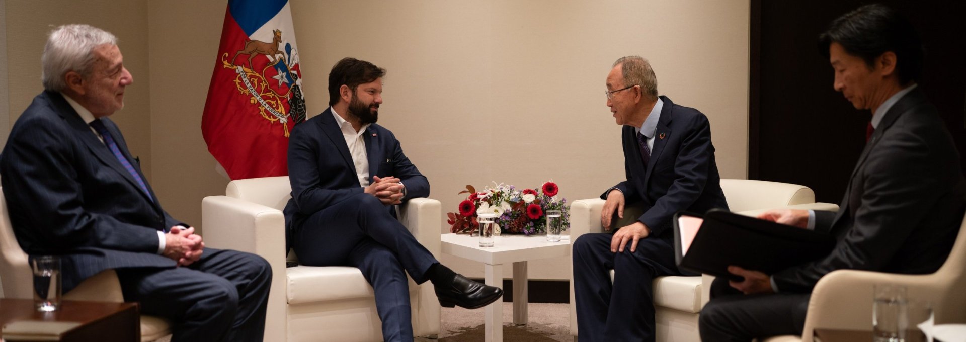 Canciller van Klaveren acompaña al Presidente en visita de trabajo a Corea enfocada en profundizar la relación comercial