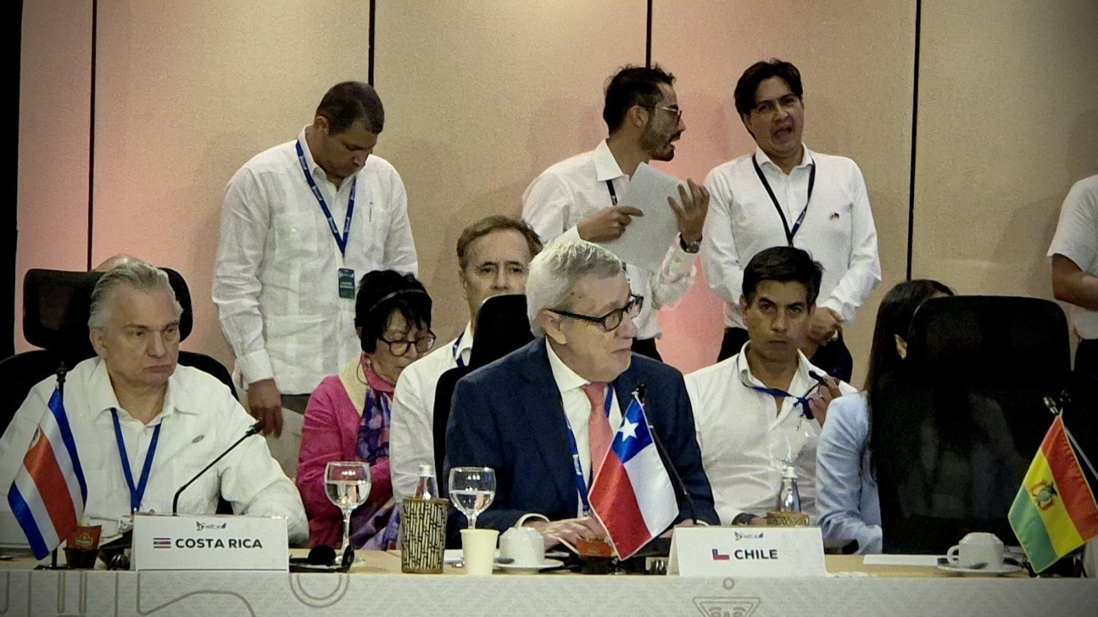 Canciller participa en IV Cumbre Celac-UE y afirma que América Latina y el Caribe y la Unión Europea son socios en condiciones de igualdad