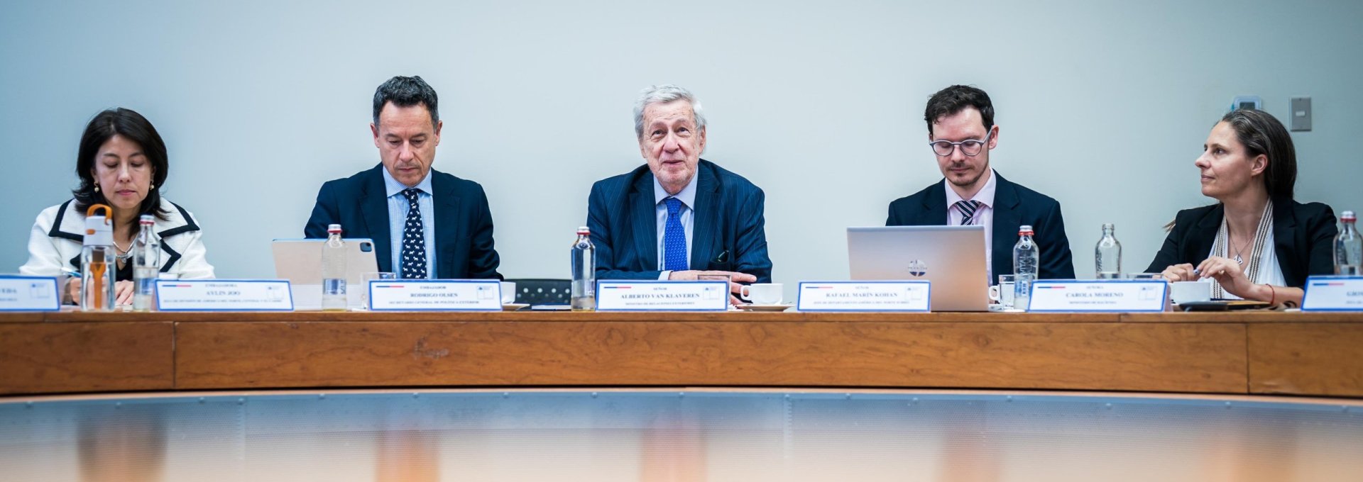 Canciller lidera la séptima reunión del grupo público-privado para analizar las medidas comerciales de Estados Unidos